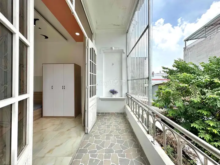 🏠 Студия с балконом и отдельной кухней, полностью с мебелью 🏠