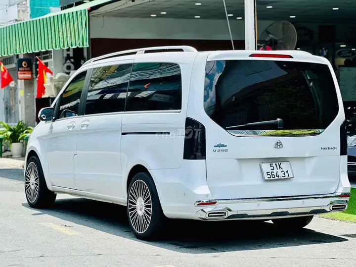 Mercedes V250 Luxury Maybach 2021