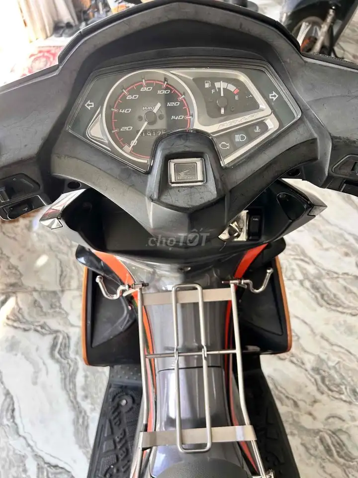 Honda Air Blade Thai FI 2009 оранжево-черный, домашний