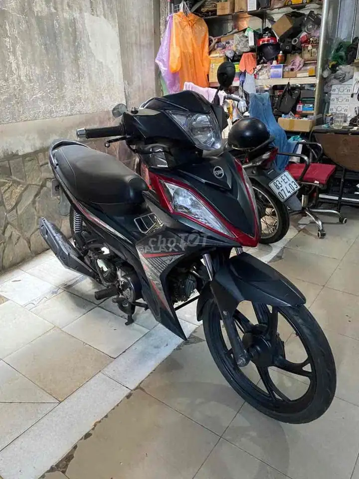 SYM Galaxy 50cc черно-красный
