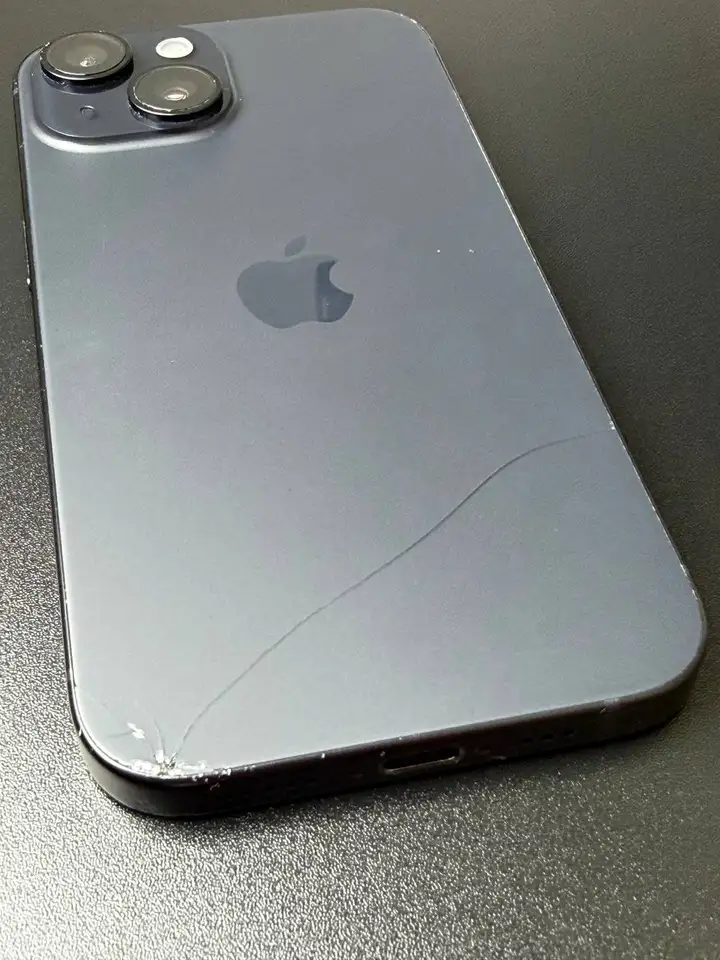 iPhone 15 128GB (Black)