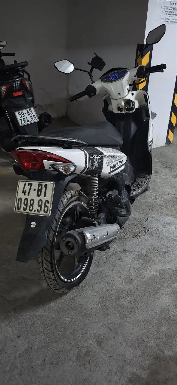 YAMAHA NUOVO 4