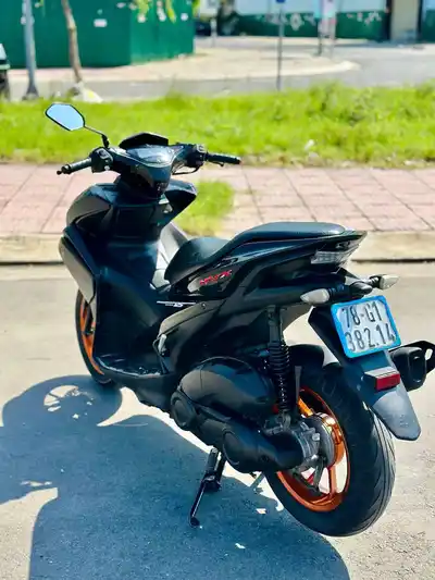 Yamaha NVX 125 (2017)