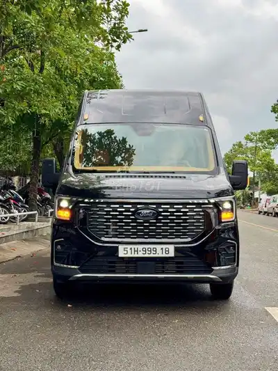 Ford Transit 2025