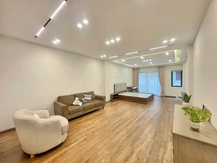 Bán nhà Nguyễn Sơn 80m2, ô tô vào nhà, sát phố, hơn 16 tỷ