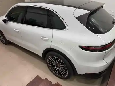 Porsche Cayenne 2019 Белый/Коричневый