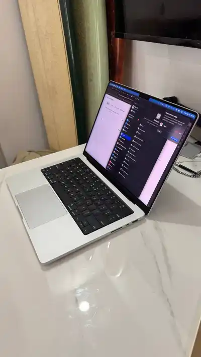 MacBook Pro 14” M4