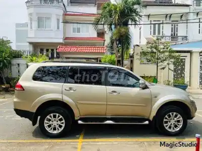 Mitsubishi Pajero Sport G 4x2 AT 2015