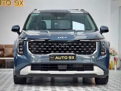 🚘 Роскошный синий Kia Carnival 2024 2.2D — суперсерфинг