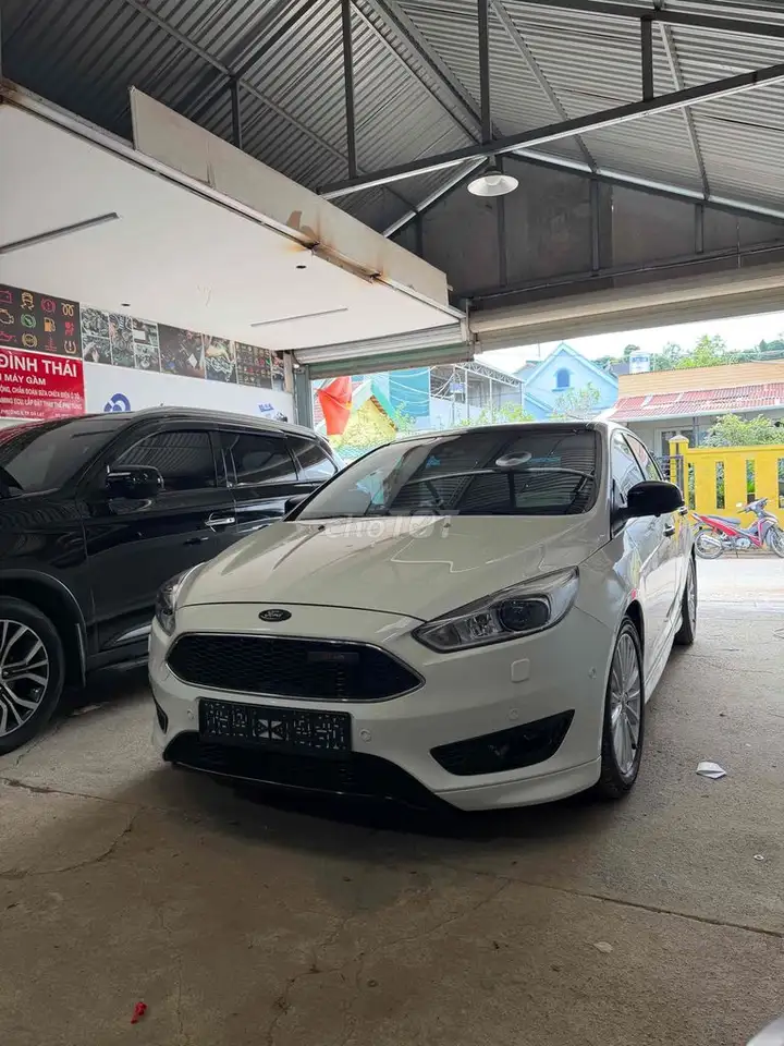 Ford Focus Sport 2019 белый 68442 км