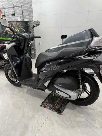 Honda SH 125i 2022 Глянцевый черный