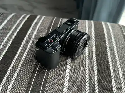 Камера Sony ZV-E10 с объективами 16-50 и Viltrox 28mm