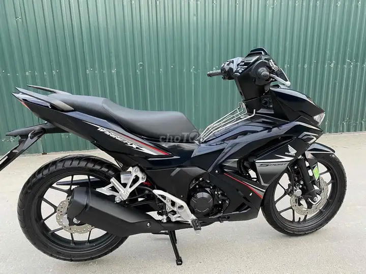 Honda Winner V3 2023 Глубокий черный Идеальное состояние