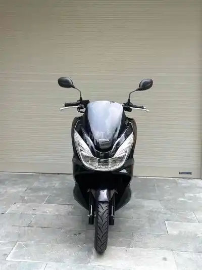 Honda PCX 125cc 2015 чёрный 15.077 км