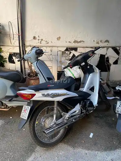 Белый Honda Wave Alpha