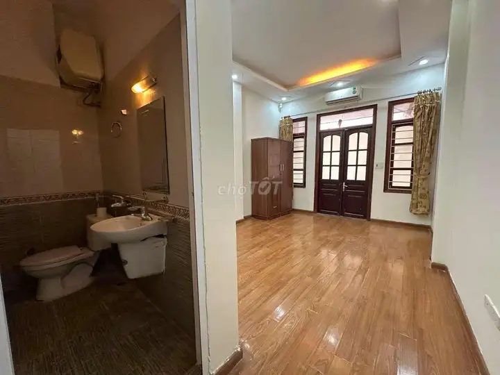 🏠 Аренда отдельного дома – переулок 105 Нгуен Чи Тхань, Ханой