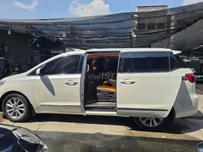 KIA Sedona 2017 полная комплектация