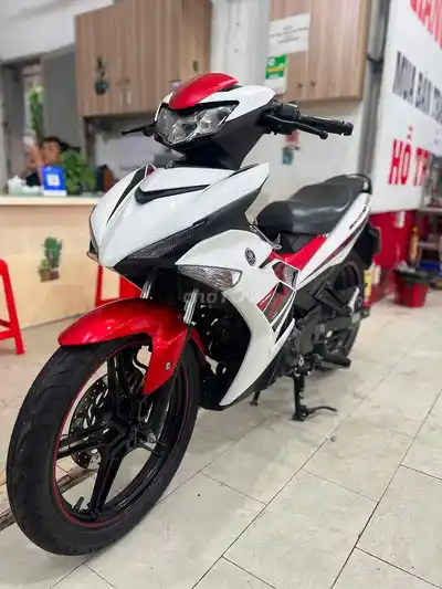 Yamaha Exciter 150 2019 белый с красным