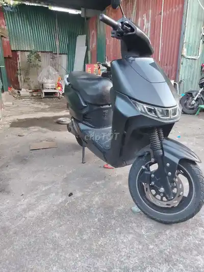 Электроскутер Yadea S3 2022 чёрный