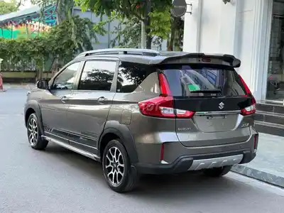 Suzuki XL7 1.5 2022 Серый 7 мест 79000 км