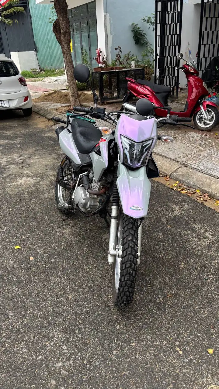 Мотоцикл XR150