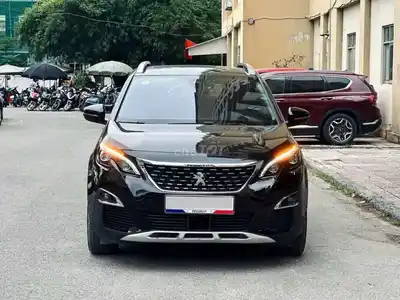 Peugeot 3008 1.6 Turbo 2018 Черный