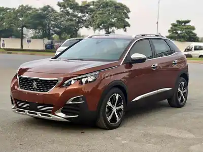 Peugeot 3008 Allure 1.6 AT 2020 коричнево-оранжевый