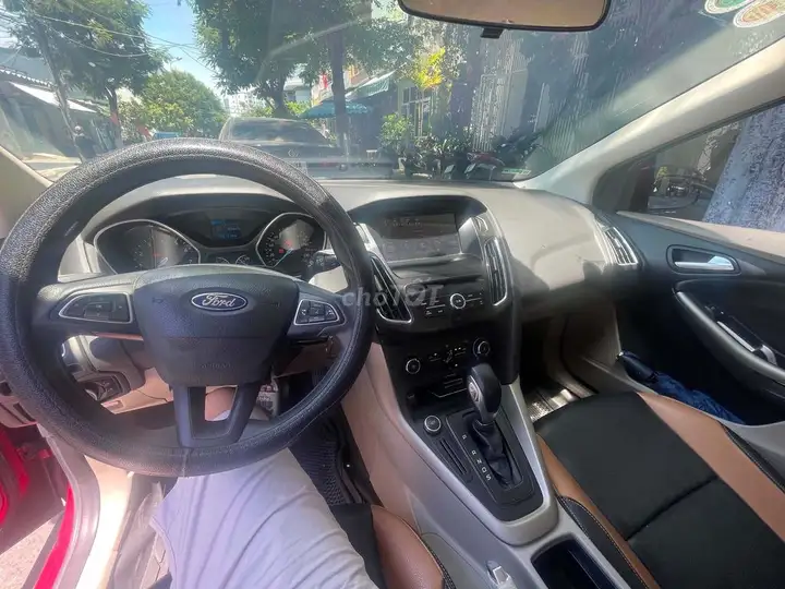 Ford Focus 2018, красный, 106 000 км