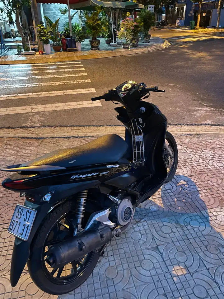 Suzuki Hayate 125 2014