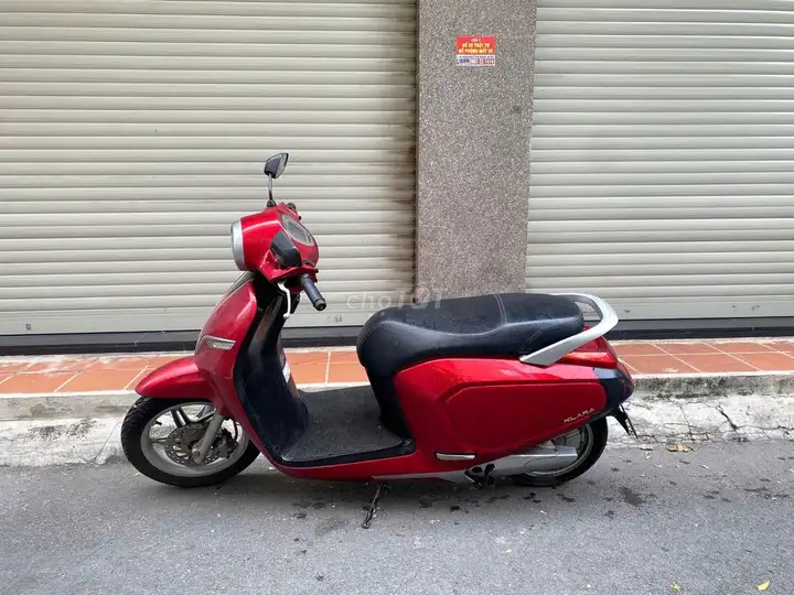 Электроскутер VinFast Klara A2 2019 Красный 44 816 км
