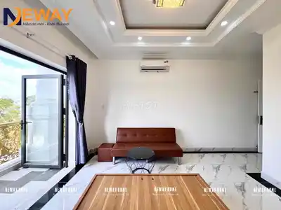 Студия с балконом и отдельной кухней, рядом с KDC Vinh Loc и HUIT