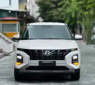 Hyundai Creta 2024 1.5 Special 40 000 км белый