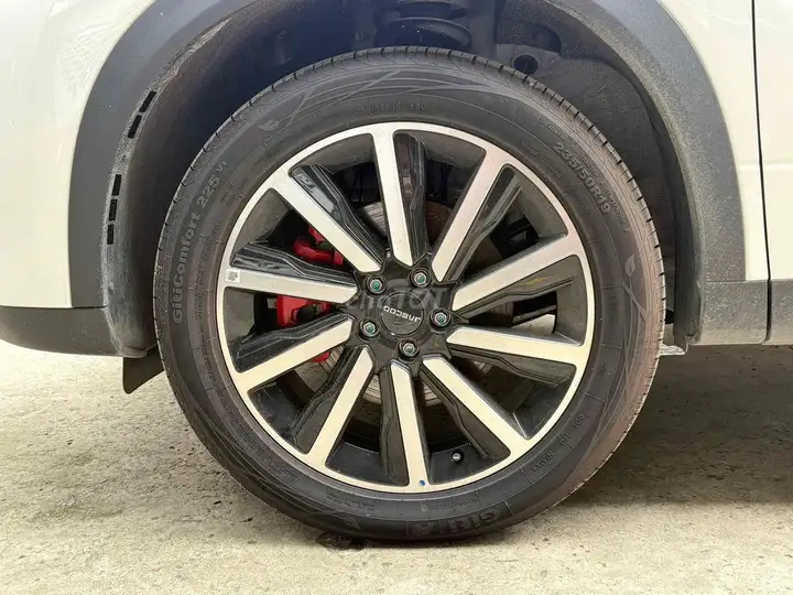 Jaecoo J7 AWD 2026 как новый, пробег всего 150 км