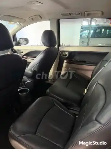 Mitsubishi Grandis 2.4 AT 2008