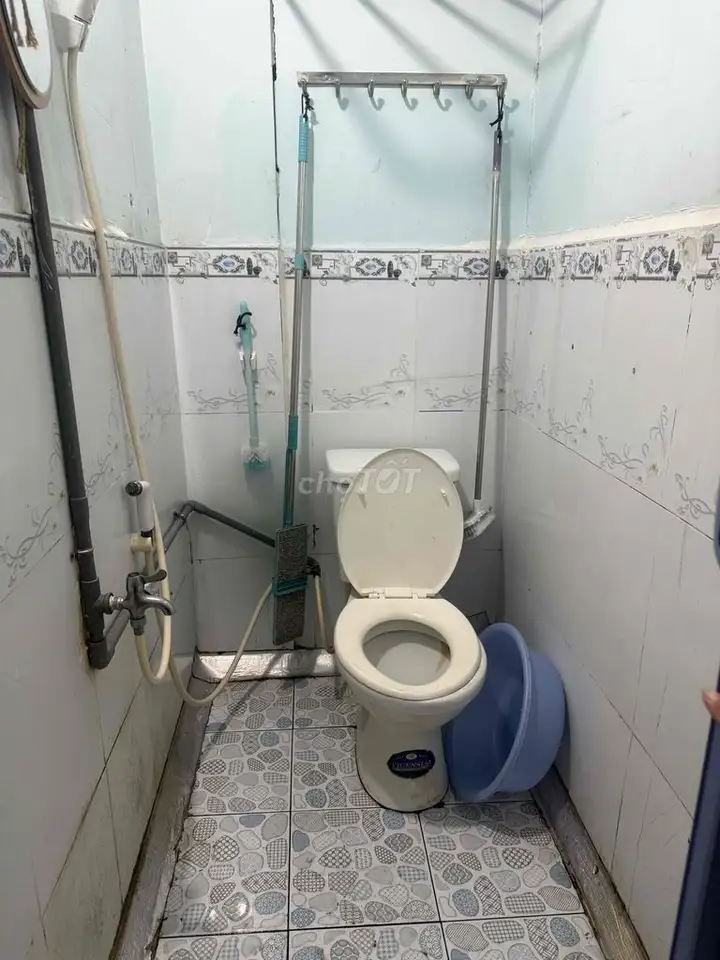 Сдаю комнату рядом с колледжем Kinh Tế Đối Ngoại, район D