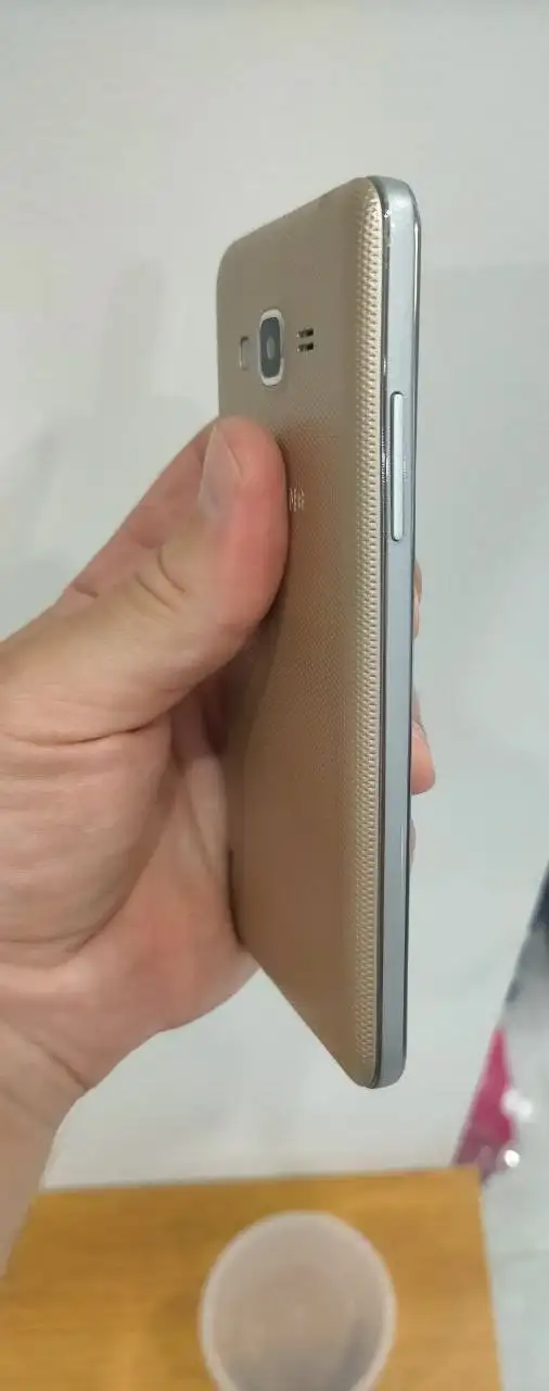 Samsung J2