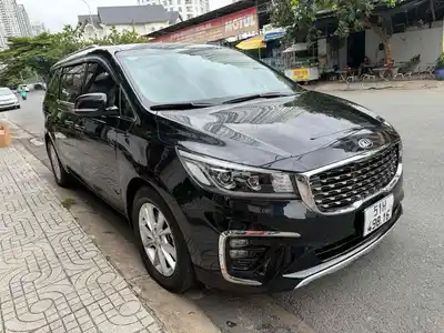 KIA Sedona 2020 максимальная комплектация дизель черно-синий