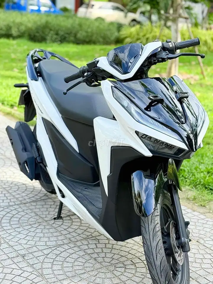 Honda Vario 125 2020 Белый черный