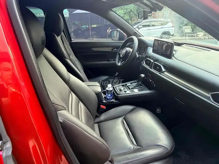 Mazda CX-8 Luxury 2020 7 мест Бензин Красный