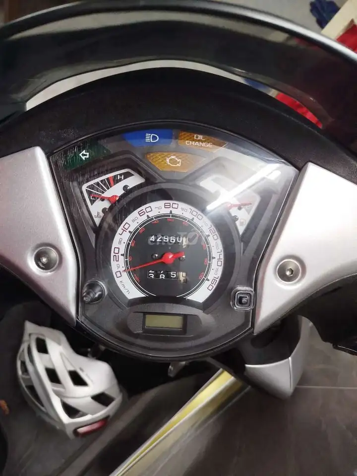 Honda SH 125i Итальянский серебряный