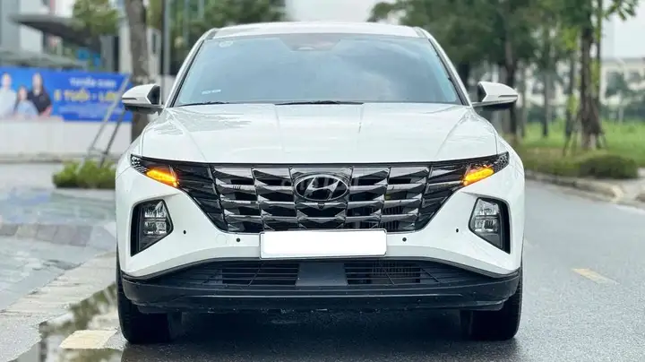 Hyundai Tucson 2.0D дизель полный фарш 2023 в отличном состоянии
