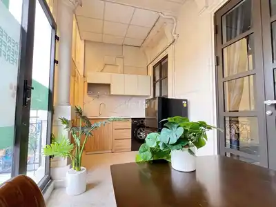 Апартаменты CHDV в Cityland Park Hills