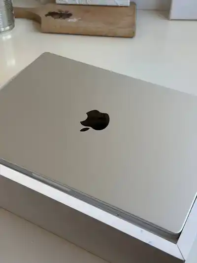 MacBook 14 m4 pro