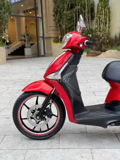 Liberty S 125 iGet тормоз ABS родная краска и мотор 100%