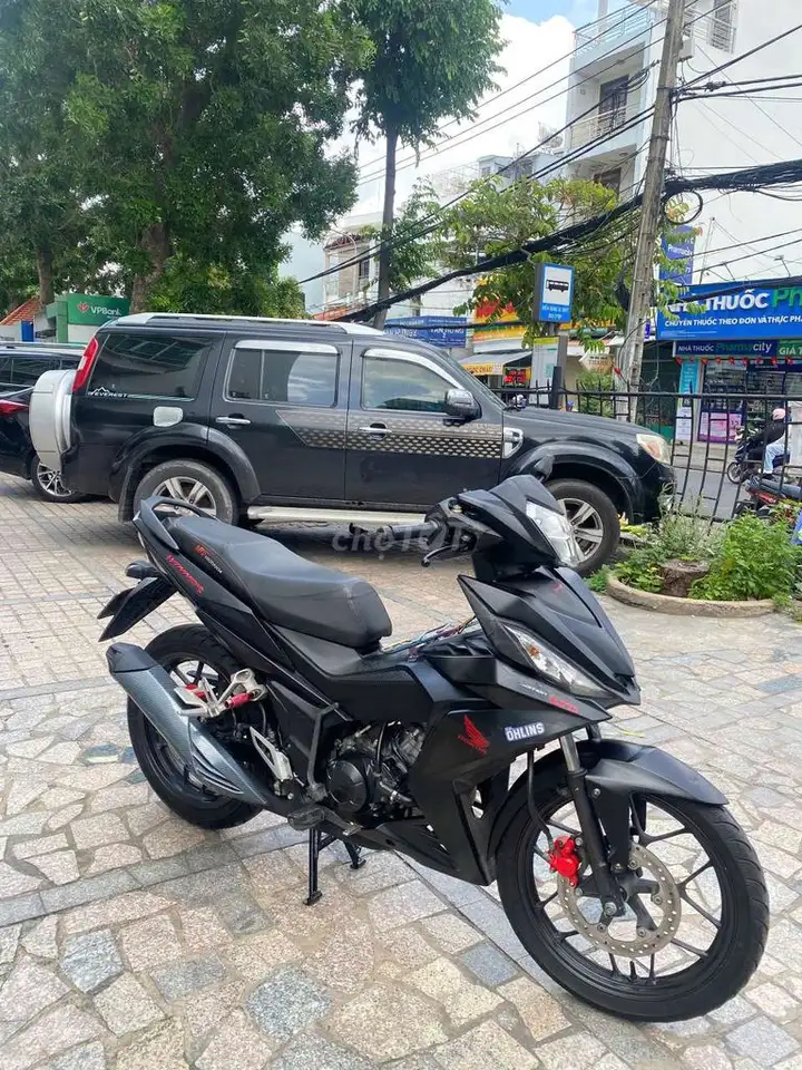 Honda Winner в идеальном состоянии
