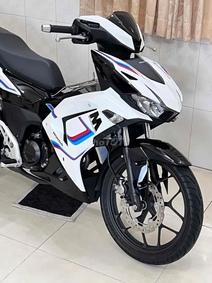 Honda Winner X V3 2022, пробег 3800 км, отличное состояние