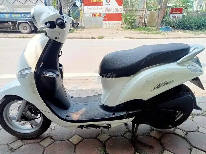 Скутер Yamaha Noza в оригинале