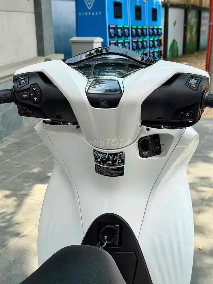 SH125 ABS 2025 7000KM, оригинальный двигатель, собственник, возможен обмен