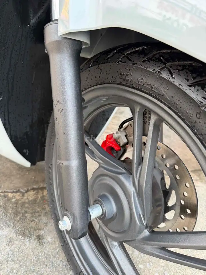 Honda SH 160 2025 серый 7000 км