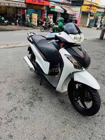 Honda SH 125cc 2014 рестайлинг под 2010. Smartkey - Рассрочка